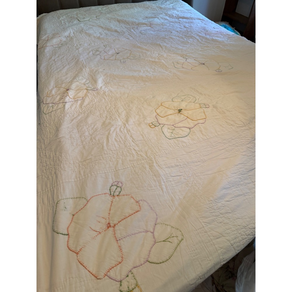 Vintage Hand Stitched Embroidered Floral Quilt Pastel Farmhouse Cottagecore